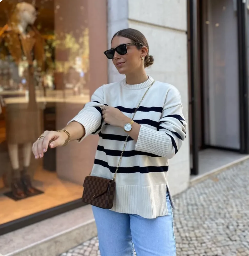 Gestreifter Pullover