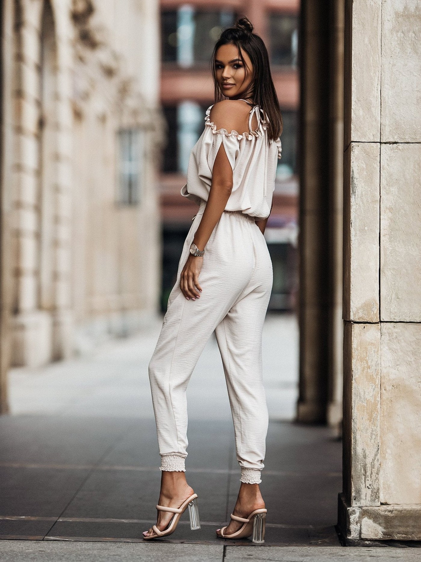 Audrey | Elegant Jumpsuit mit V-Ausschnitt