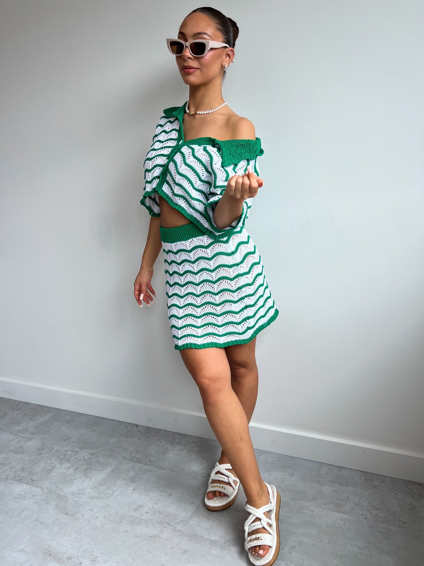 Strick-Set mit Wellenmuster | Kurzarm-Top & Minirock | Boho-Design