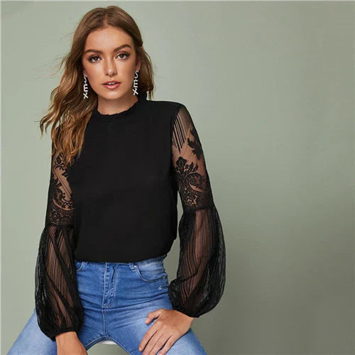 Ariadne® | Bluse mit Spitzenärmeln und hohem Kragen