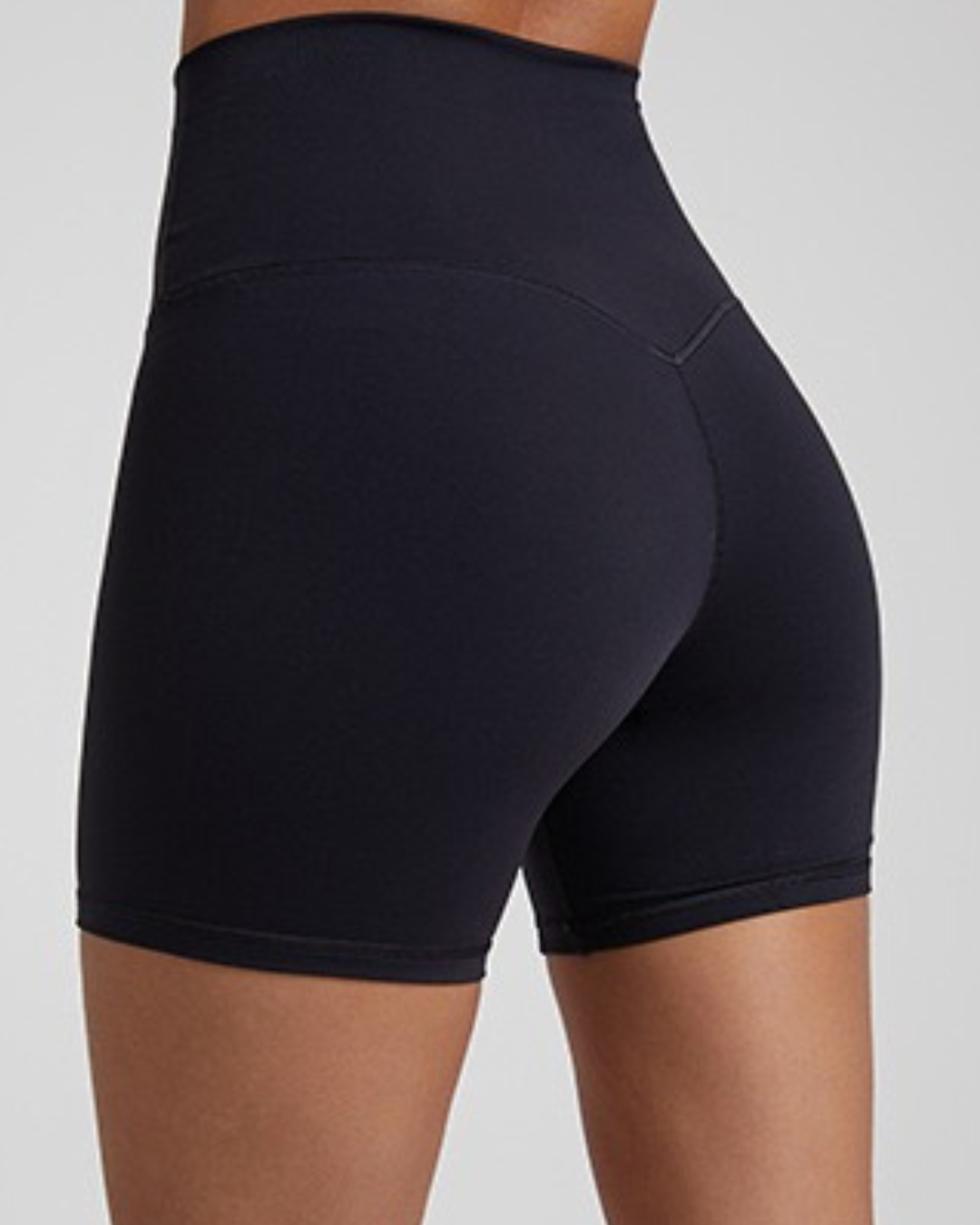SEAMLESS™ Shorts – Essential