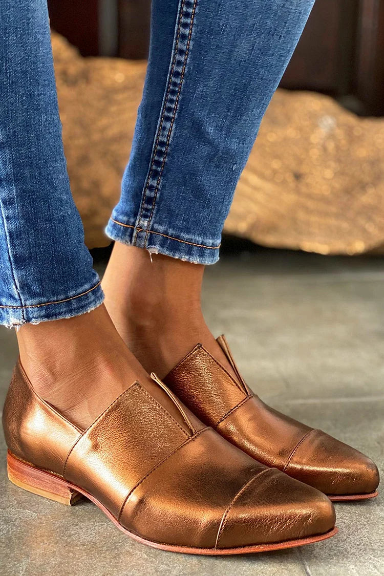 Słonika - Stylische Loafers mit verlängertem Zehenbereich und V-förmigem Schnitt