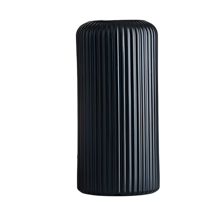 LineaForm Moderne Keramikvase – Künstlerische Streifen Dekoration