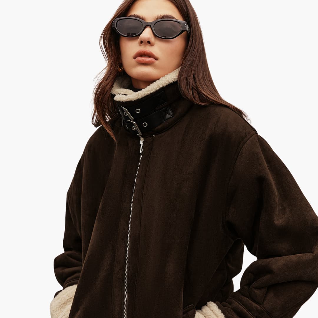 Damen jacke mit breitem Kragen und Reißverschluss