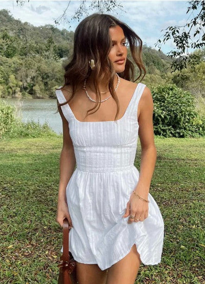 Sommerkleid mit Trägern | Figurbetonte Taille | Luftig & Feminin