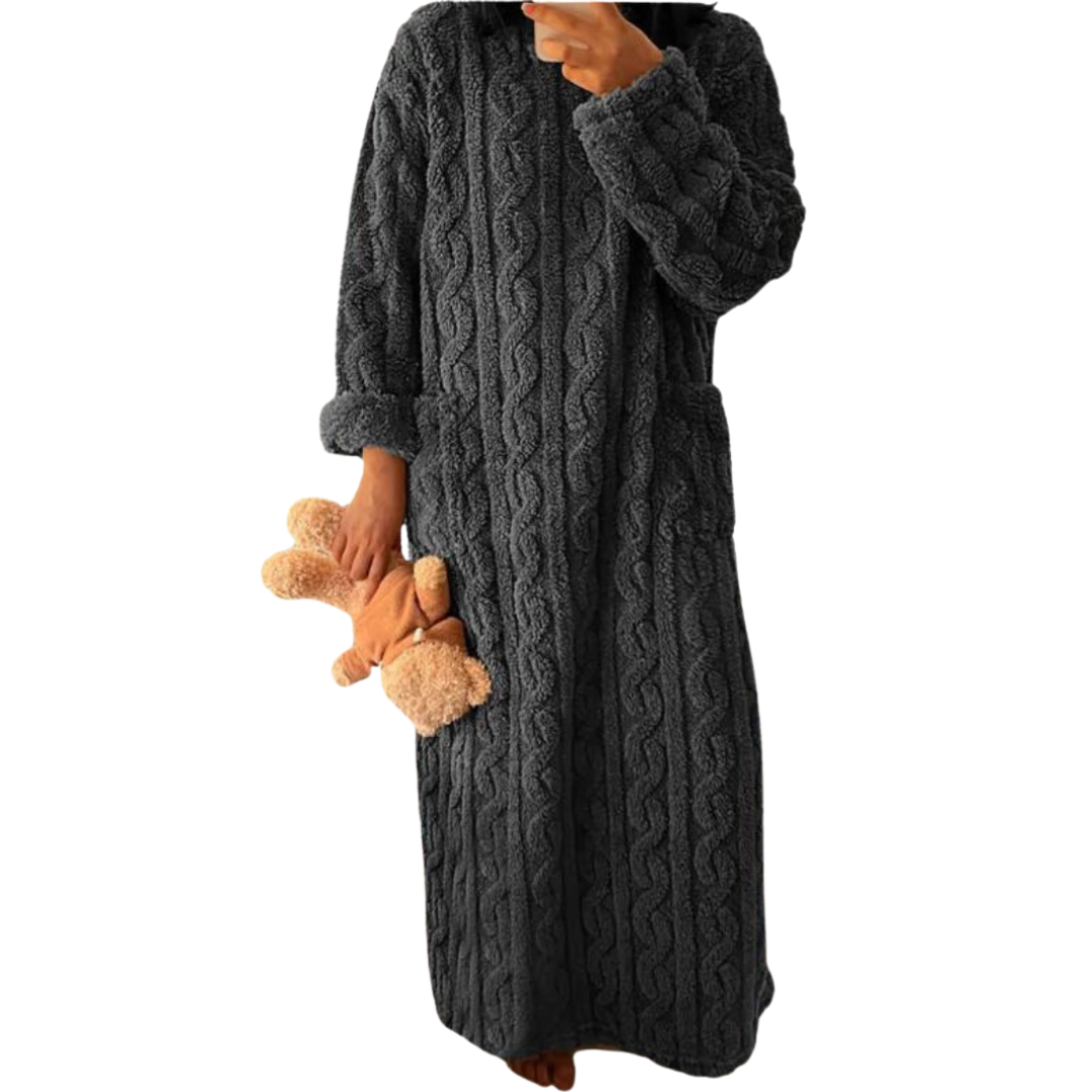 Lounge-Kleid aus Kabelstrick für Damen