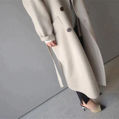 Eleganter Langmantel mit Gürtel für Frauen