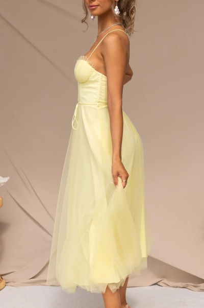 Josephine Elegantes Kleid | Sommerliches Midikleid für Damen, rückenfrei und trägerlos