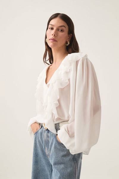Agueda® | Verspielte Pom-Pom-Bluse für Damen. Spaß