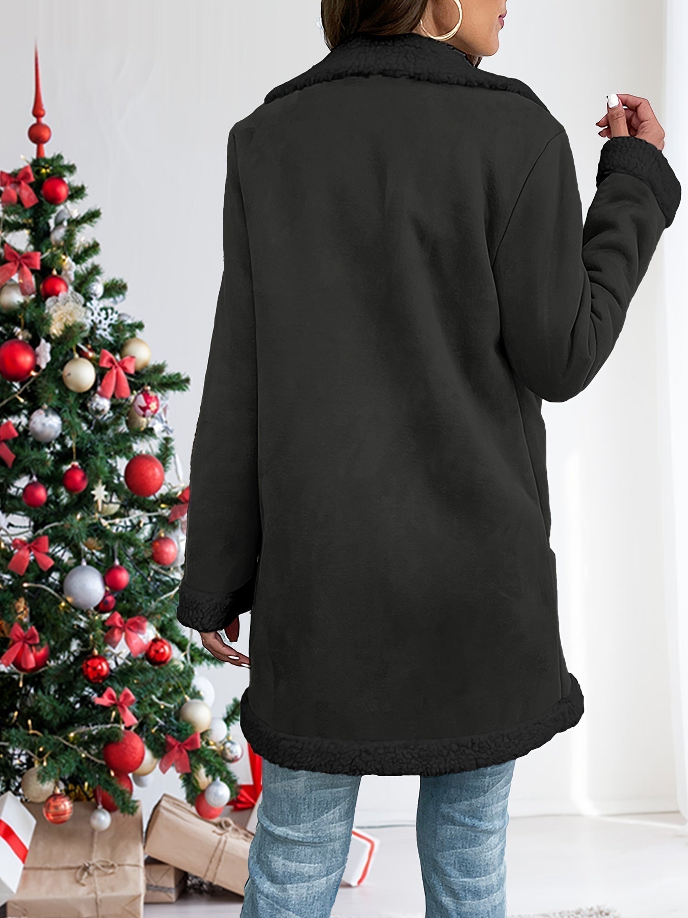 Mittellange Jacke mit Aufgesetzten Taschen für Damen