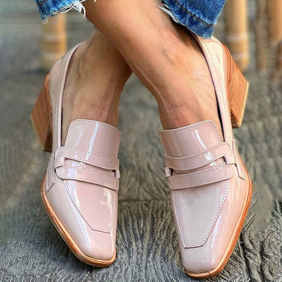 Evelara - Roségoldene lackierte Loafers mit dickem Absatz