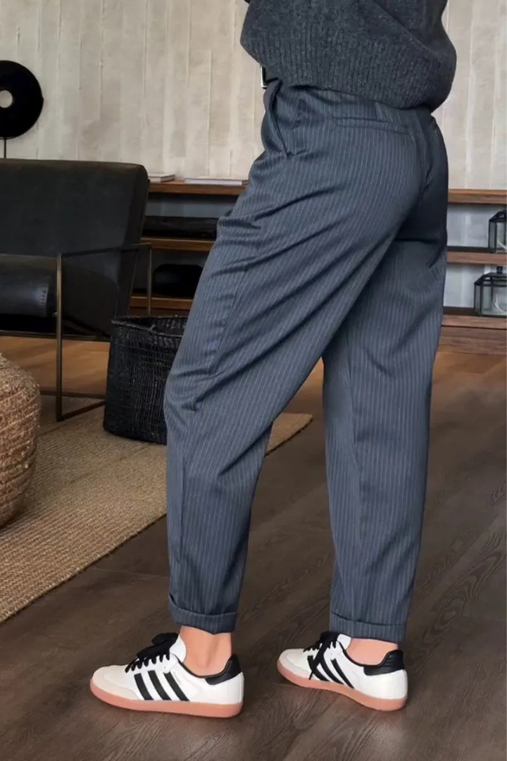 Anzughose mit Bundfalte | Feine Nadelstreifen | Eleganter Schnitt