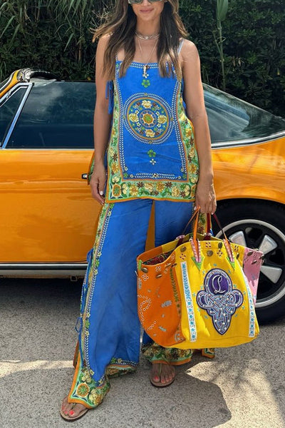 Completo Nara – Top mit seitlichen Schnürungen & bedruckte Palazzo-Hosen