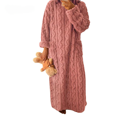 Lounge-Kleid aus Kabelstrick für Damen