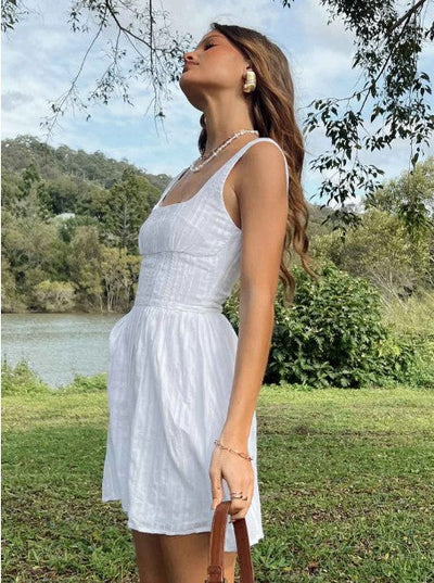 Sommerkleid mit Trägern | Figurbetonte Taille | Luftig & Feminin