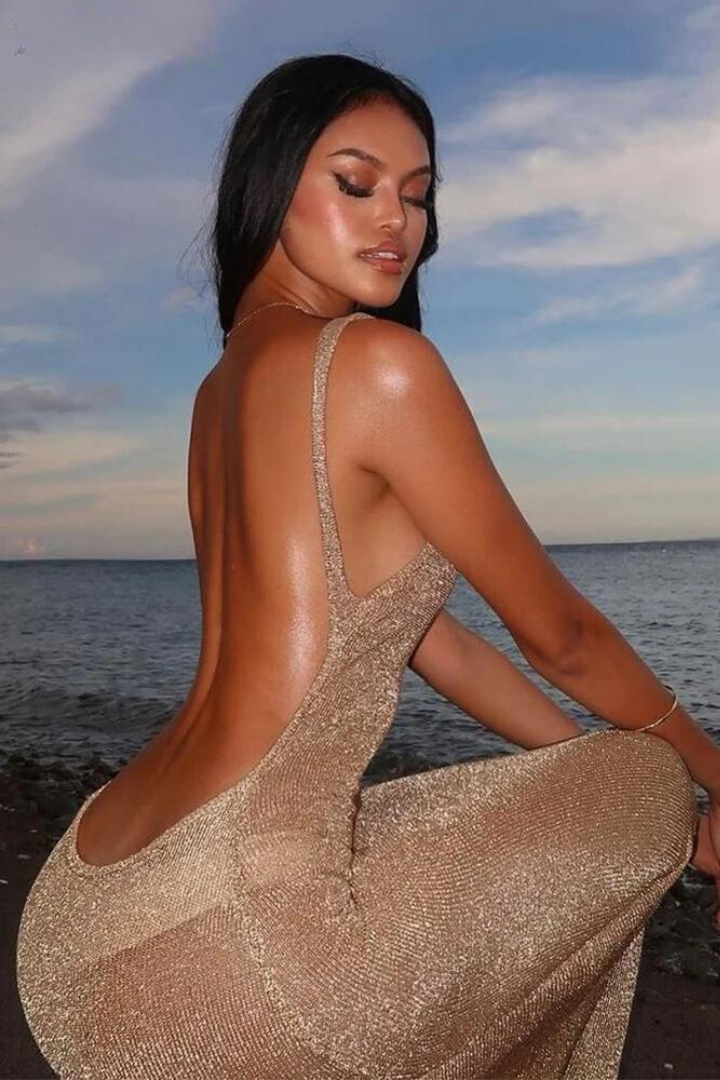 Corliss™ | Verziertes Rückenfreies Maxi-Kleid mit Schlitz