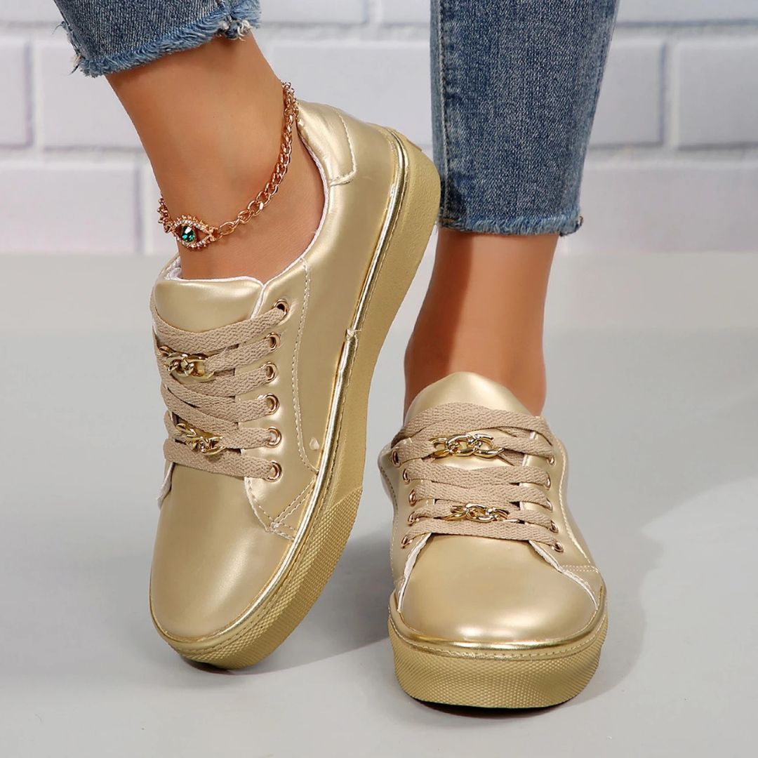 Gabi Sommersneaker | Bequeme Damen Sneaker mit Goldakzenten und Weicher Einlegesohle für den Sommer