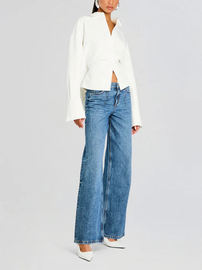 Celene – Strukturbluse mit modernem Twist