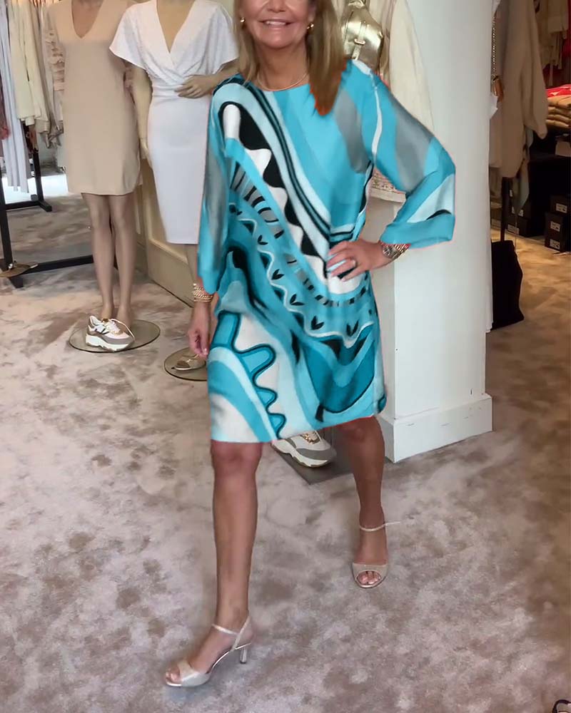 Kleid mit Retro-Print | A-Linienform | Fließender Schnitt
