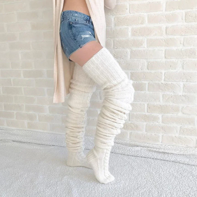 Gestrickte Kniestrümpfe für Damen
