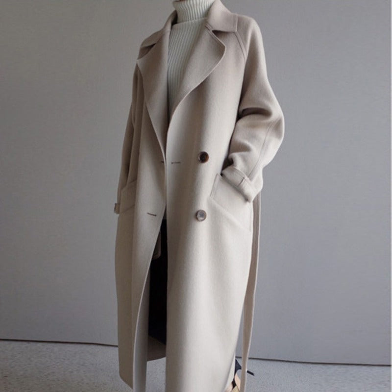Eleganter Langmantel mit Gürtel für Frauen