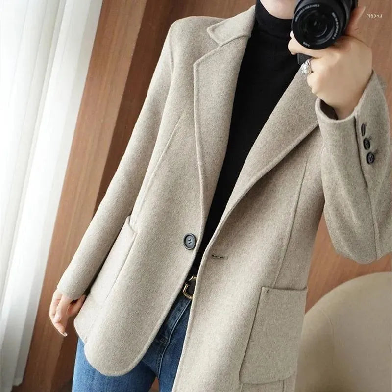Klassischer Blazer mit gekerbtem Revers und Knopf für Frauen