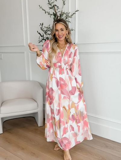 Elise - Kleid mit blumigem Charme