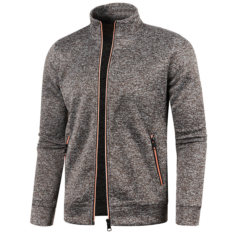Stylische lange Strickjacke für Männer