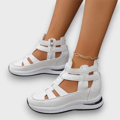 Serel – Orthopädische Aktivsandalen