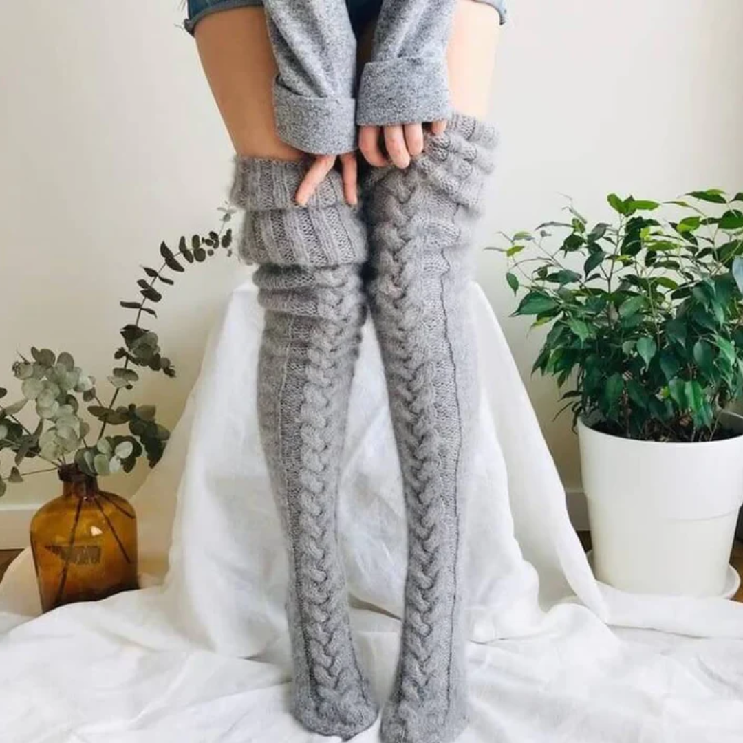 Gestrickte Kniestrümpfe für Damen
