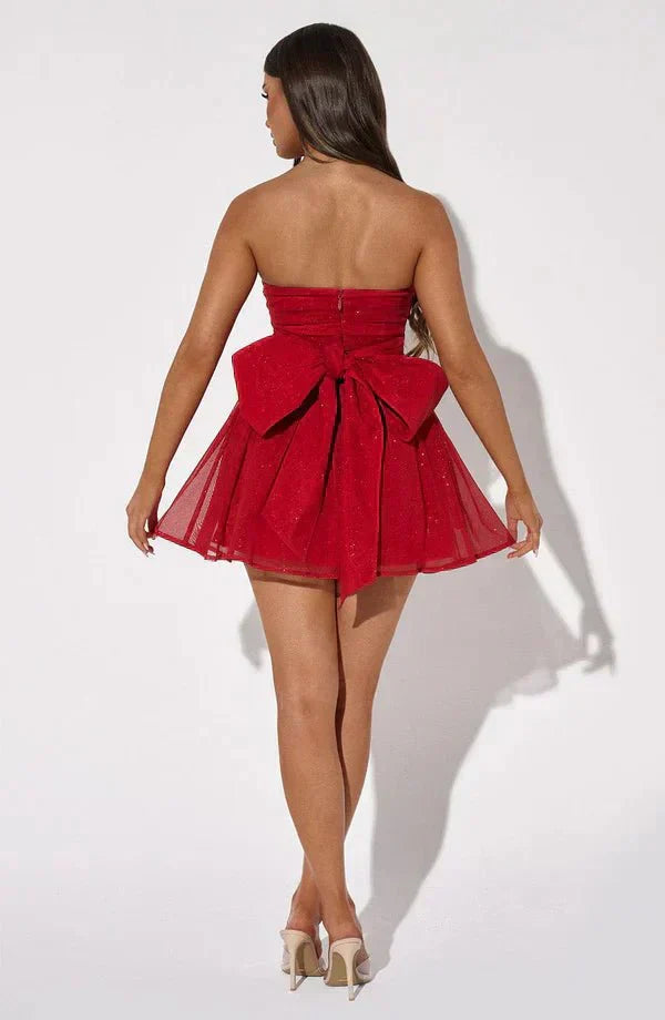 Glitzerndes Mini-Kleid | Trägerlos & Elegant | Party-Highlight