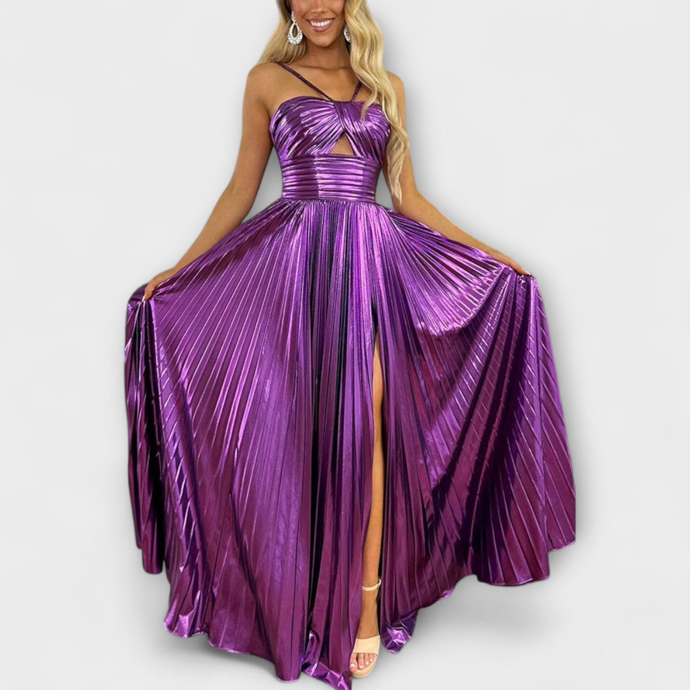 Lariva – Fließendes Metallic-Kleid
