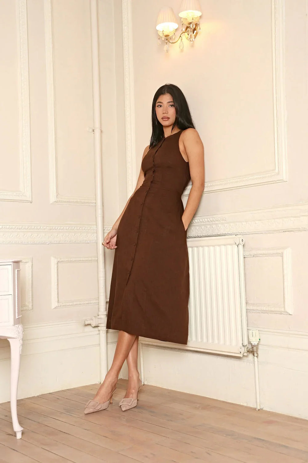 Ariane Ärmellose Midikleid mit Knöpfen
