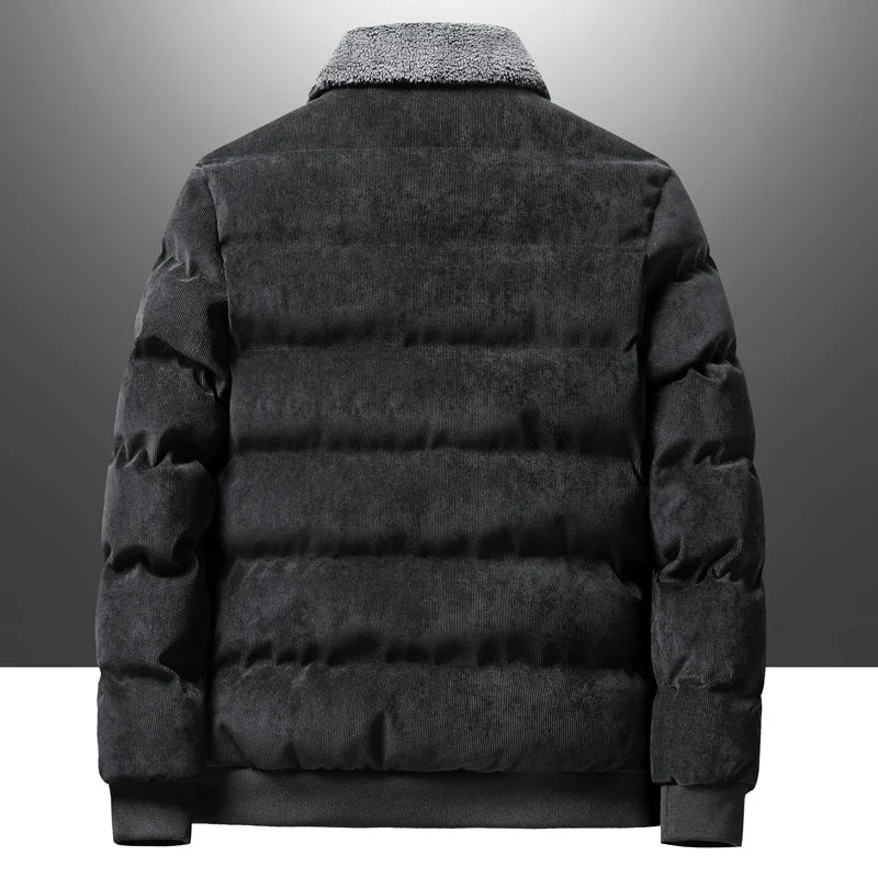 Winterjacke mit Reißverschlusstaschen für Männer