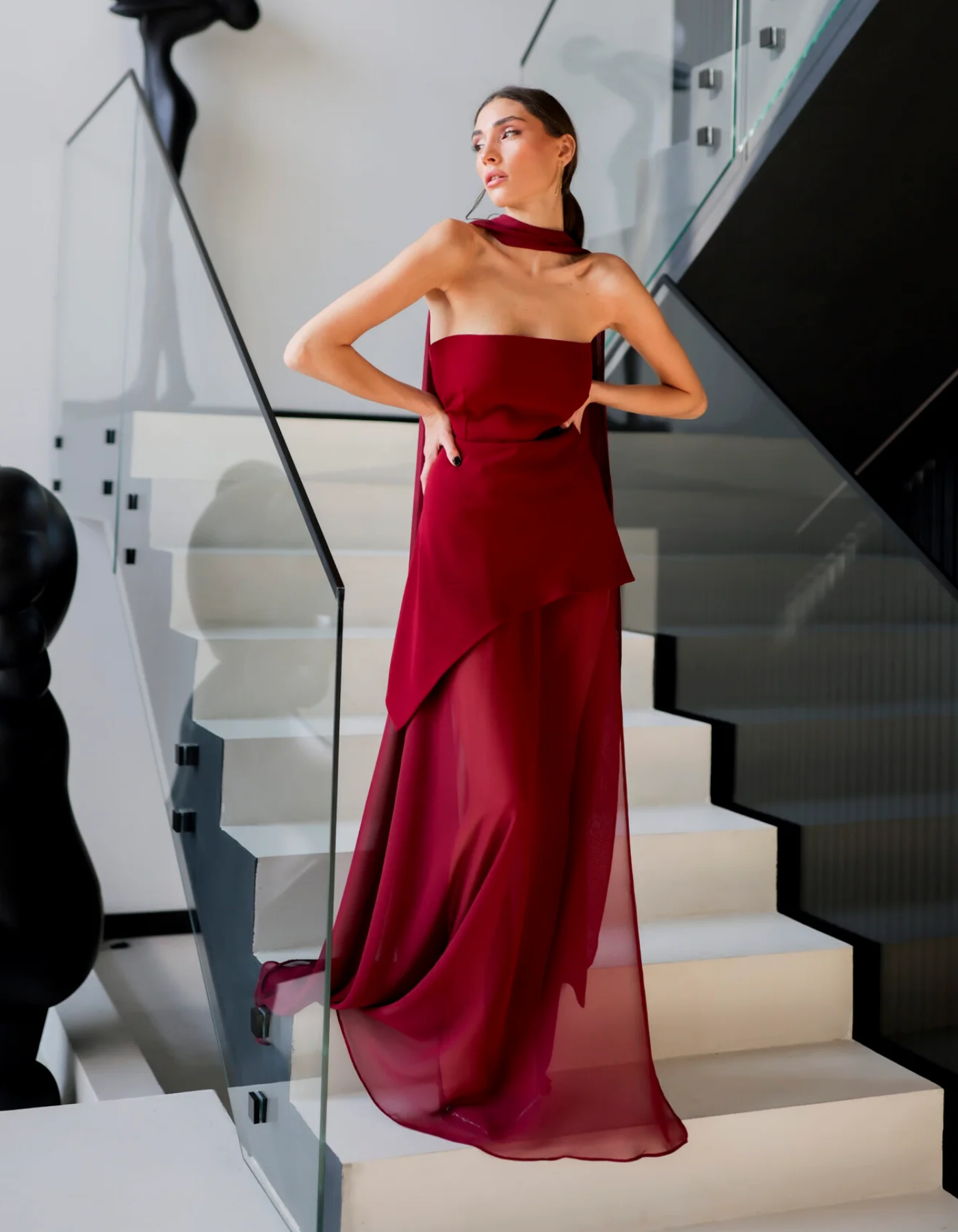 Aylin – Trägerloses Chiffon-Maxikleid
