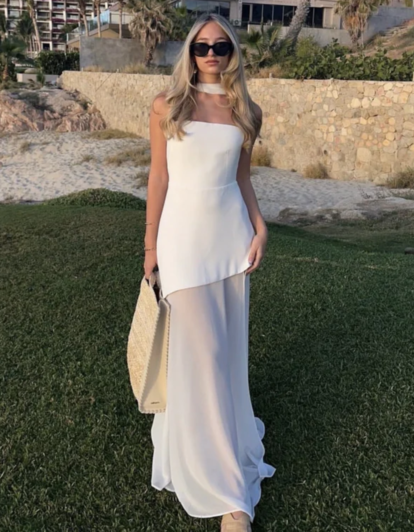 Aylin – Trägerloses Chiffon-Maxikleid