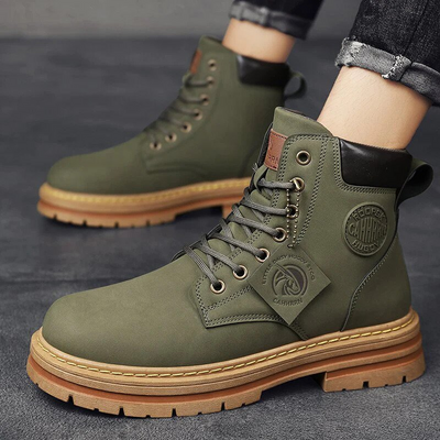 Armee-Stiefel