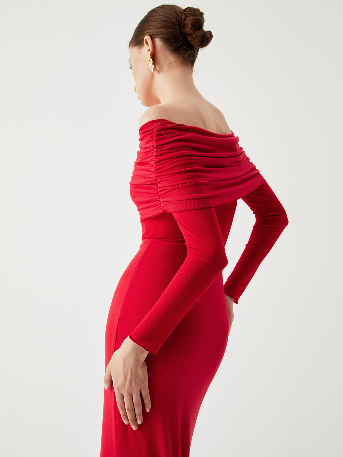 Elithra – Off-Shoulder-Overfold-Mesh-Maxikleid