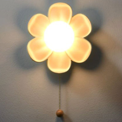 BloomSphere Künstlerischer Blumenball Wandleuchte – Moderne Blumendekoration