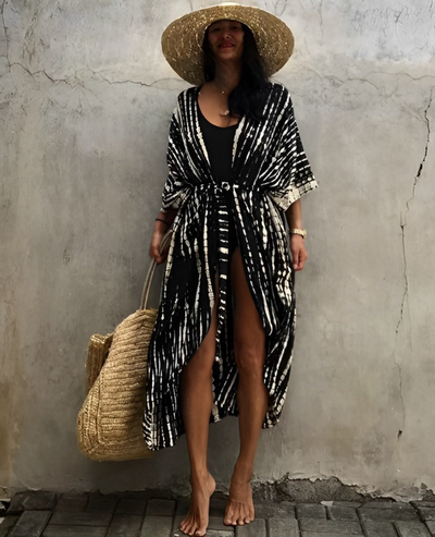 Leona Bohemian Kimono | Sommerlich-stilvoller Strandkimono mit tropischem Muster