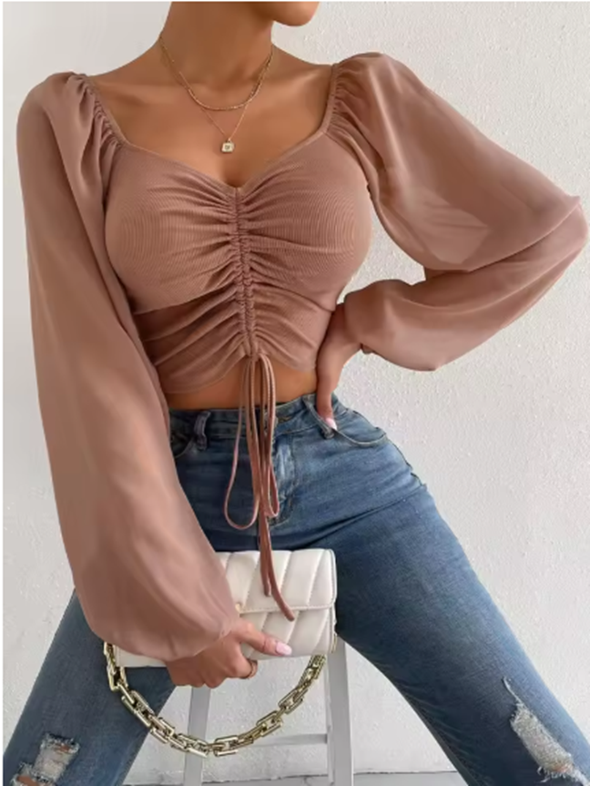 Elegantes Crop-Top | Transparente Ärmel & Raffung | Feminin & Modern