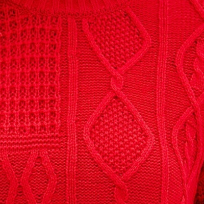 Eleganter Pullover aus Zopfstrick für Frauen