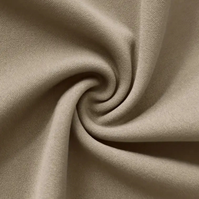 Khaki Trainingsanzug mit Goldpailletten für Frauen