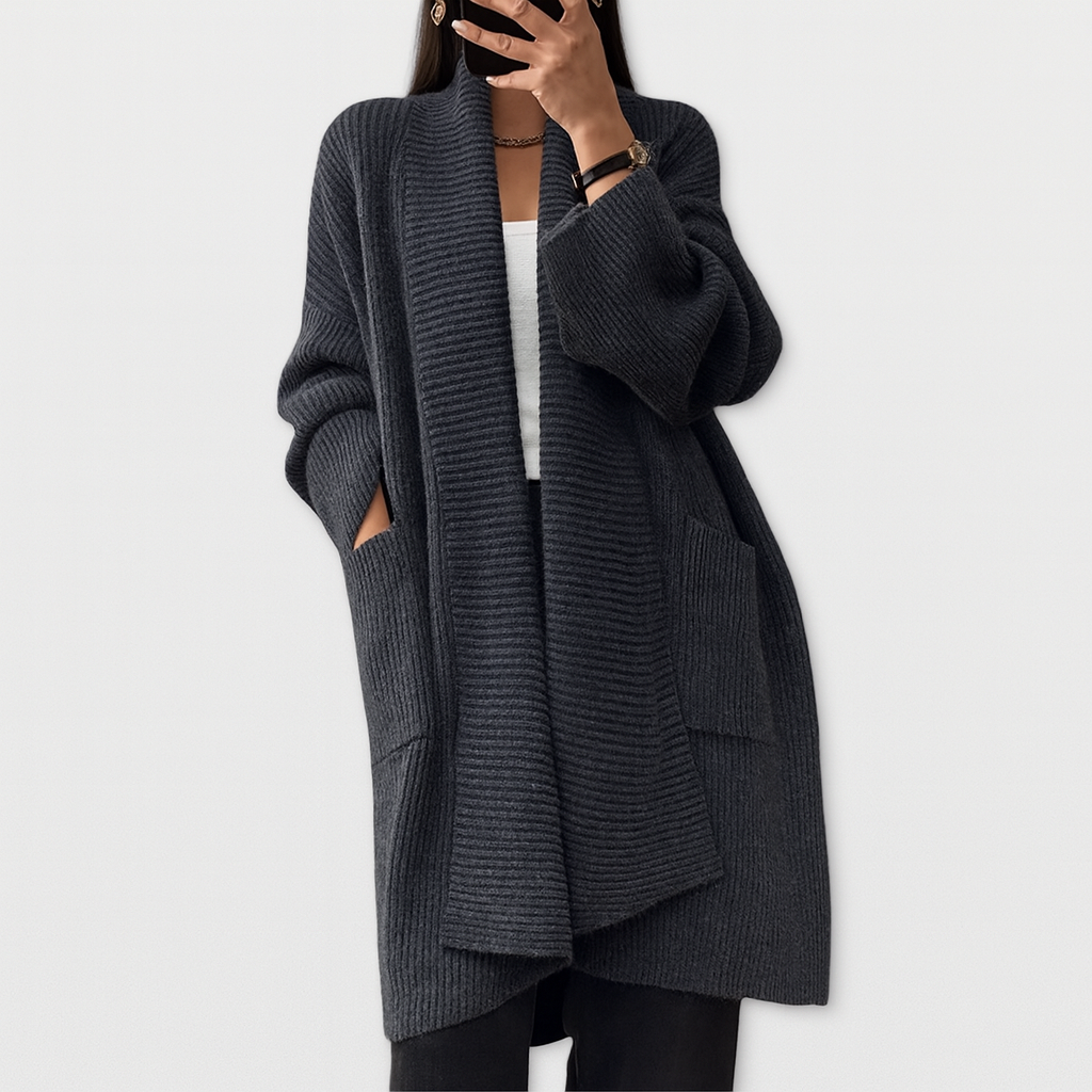 Gemütlicher Strick-Cardigan – Entspannte neutrale Lage