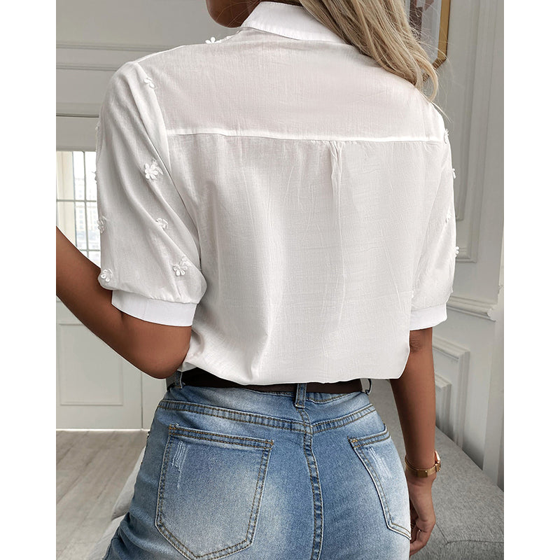 Christina | Elegante Bluse mit Blumenstickerei
