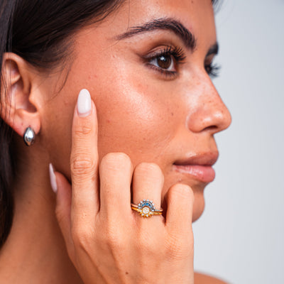 Himmlische Harmonie: Sonne und Mond