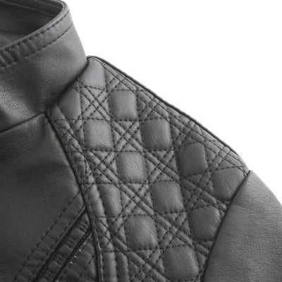 Schicke Lederjacke im Moto-Stil für Damen