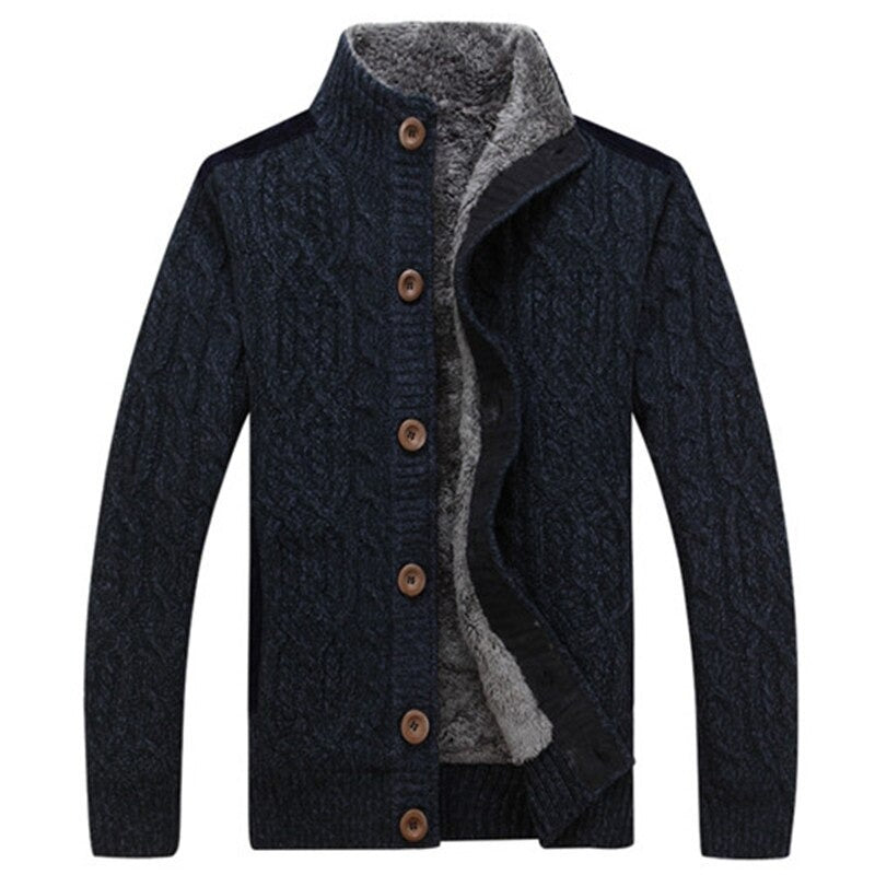 Zopfstrickjacke mit Plüschfutter für Herren