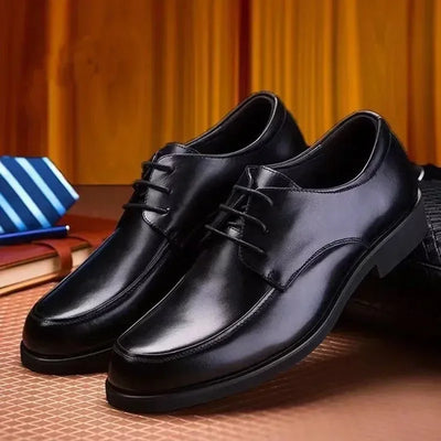 Derbies für Herren - Sommerliche schwarze Oxford Business Schuhe