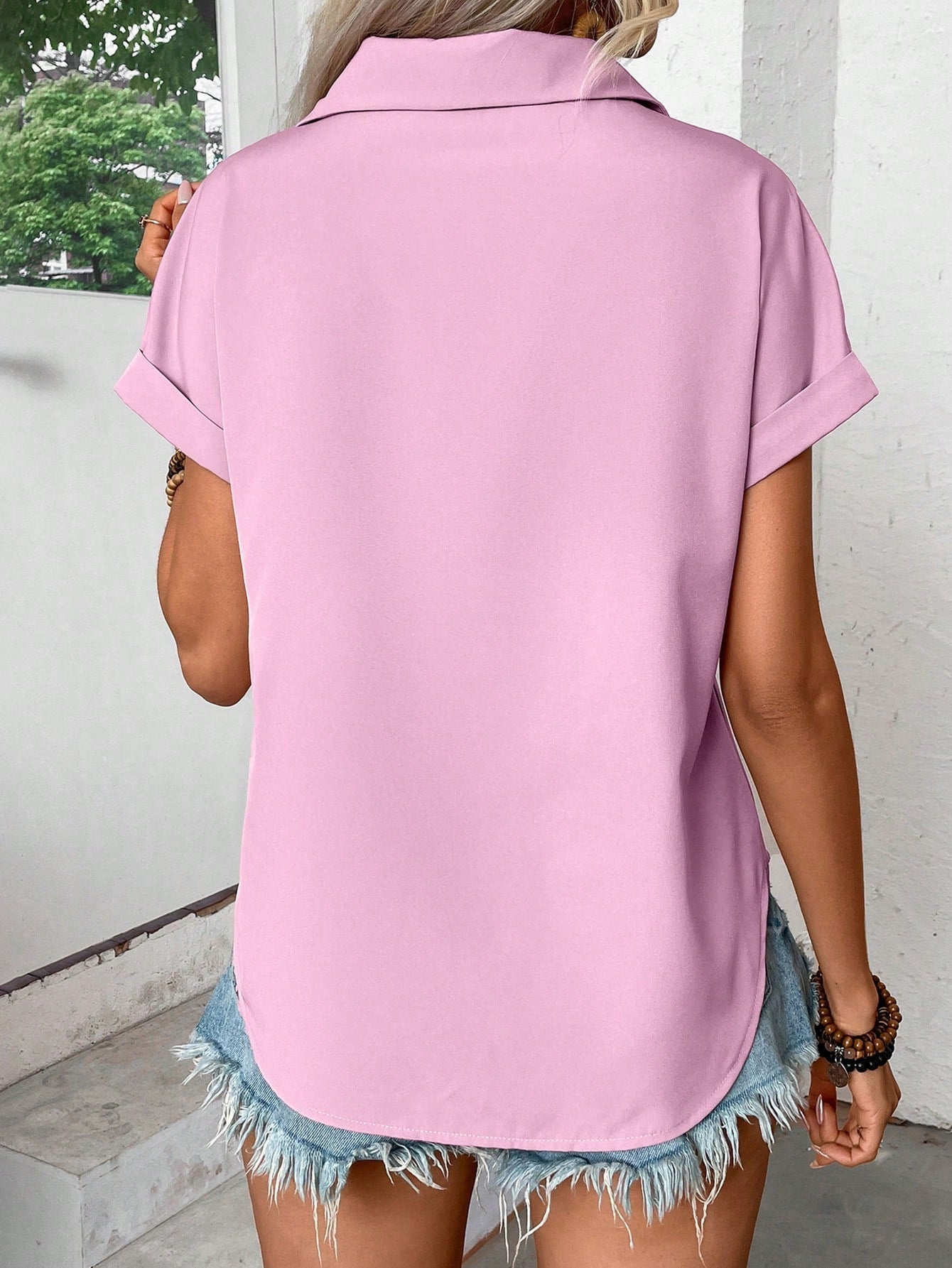 Hemdbluse mit Falteneinsatz | Kurzarm | Strukturiert & Feminin